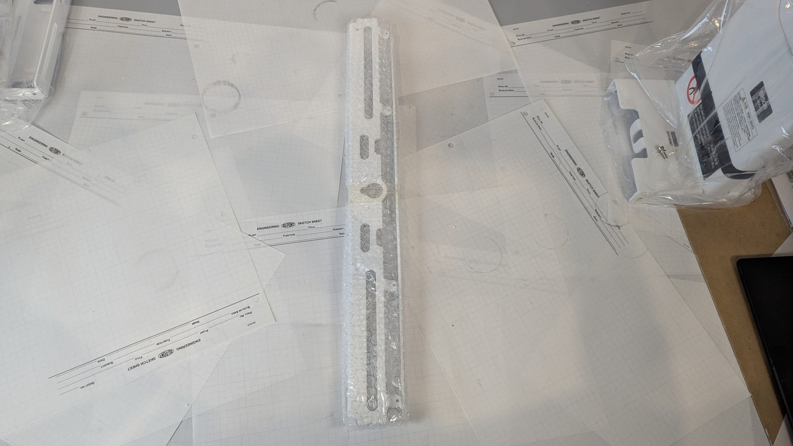 Epson ELPMB62 Ultra Short Throw Projector Wall Mount Kit V12HA06A05 - Open Box
