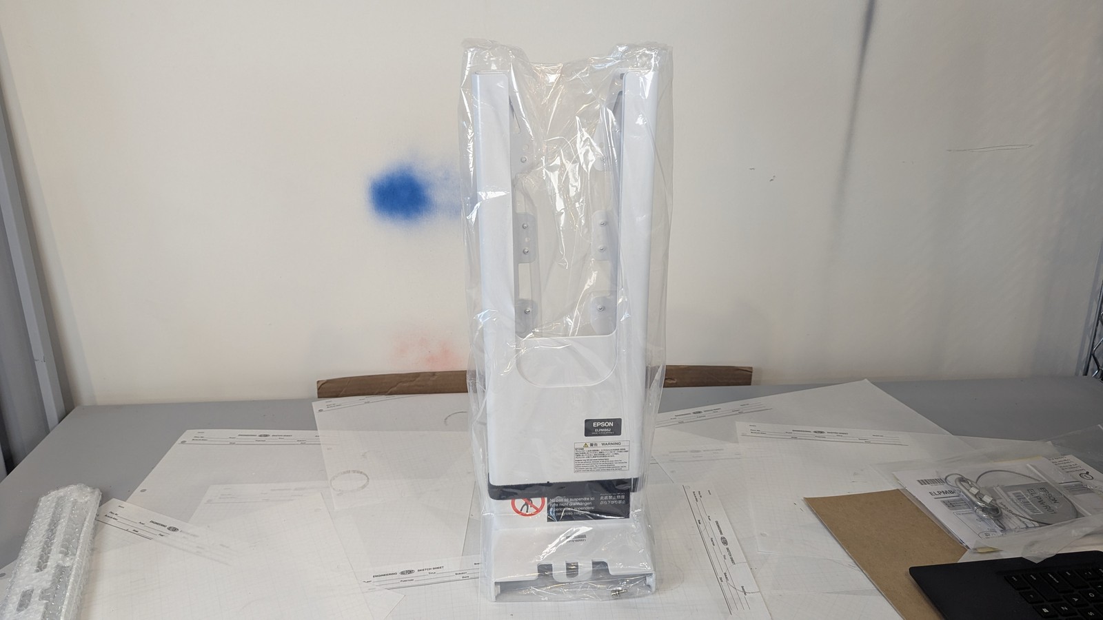 Epson ELPMB62 Ultra Short Throw Projector Wall Mount Kit V12HA06A05 - Open Box