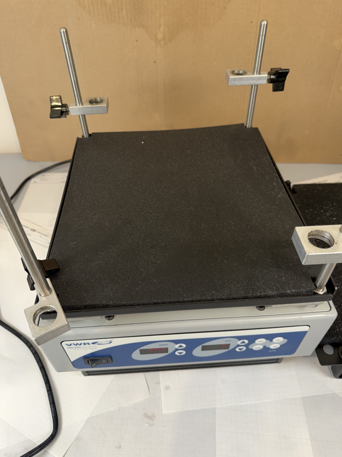 VWR DMS-2500 High Speed Microplate Shaker 600-2500 RPM 13500-890 - Tested
