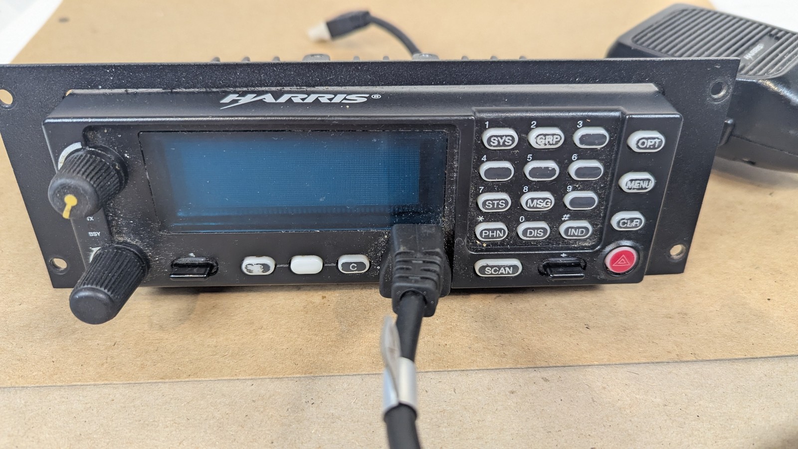 Harris XG-75M M7300 M5300 800MHz Mobile Radio + Control Head Mic Speaker Bundle
