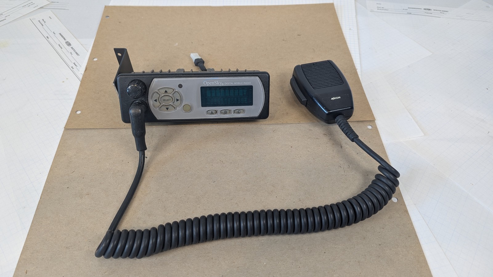 Tyco M/A-COM OpenSky M803 800MHz Vehicular Repeater Base RF Combiner CH-103 Head