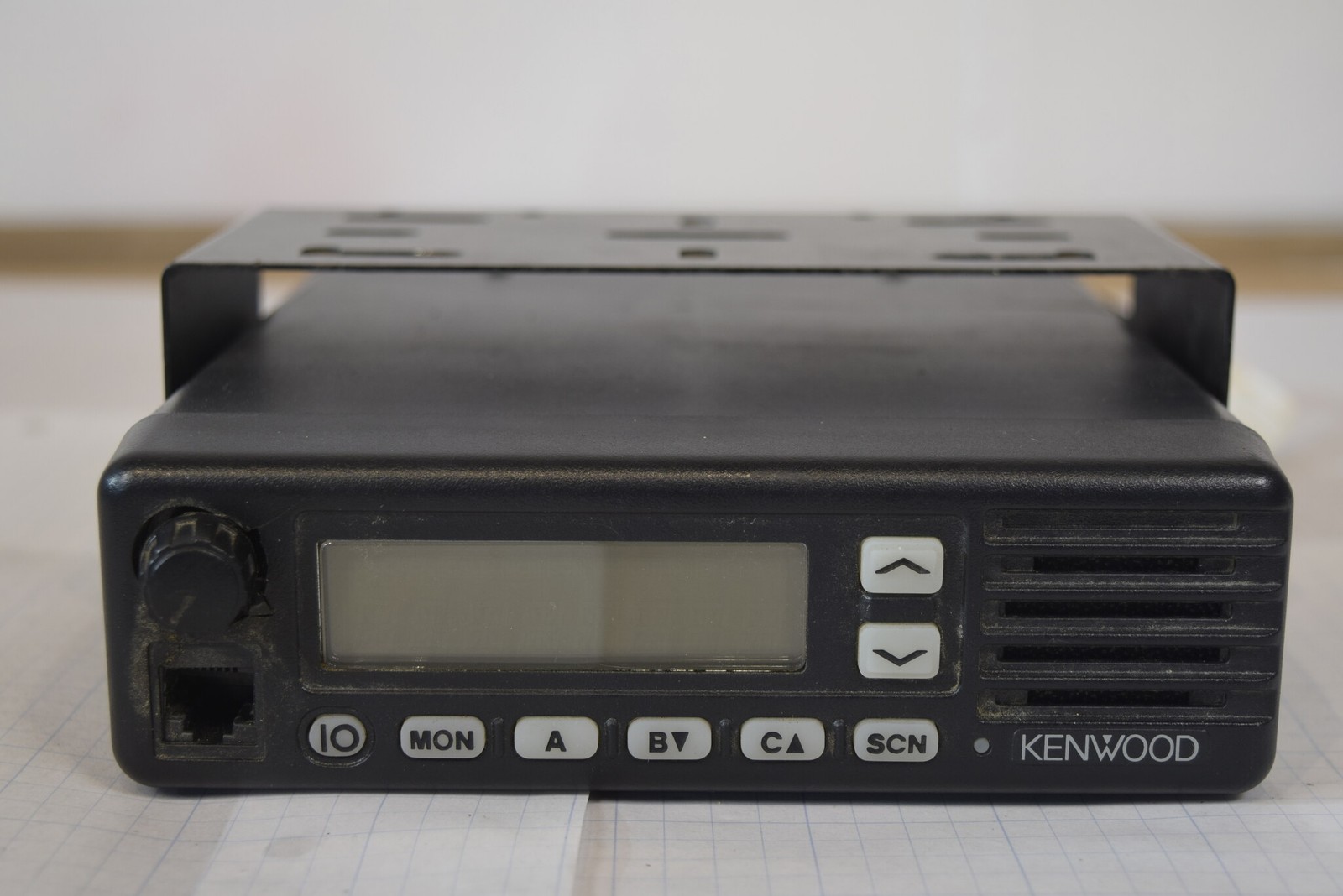 Kenwood TK-6110-1 Low Band 29.7-37 MHz 70W Mobile Radio + Mic - RX Tested