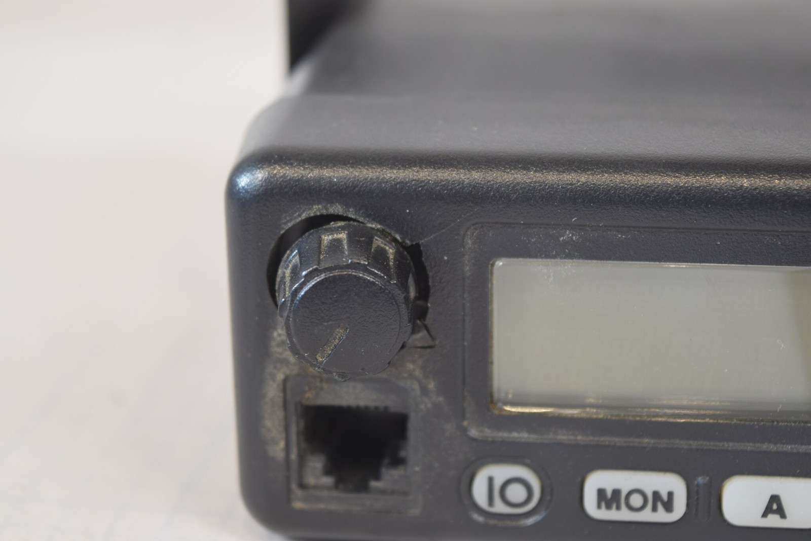 Kenwood TK-6110-1 Low Band 29.7-37 MHz 70W Mobile Radio + Mic - RX Tested