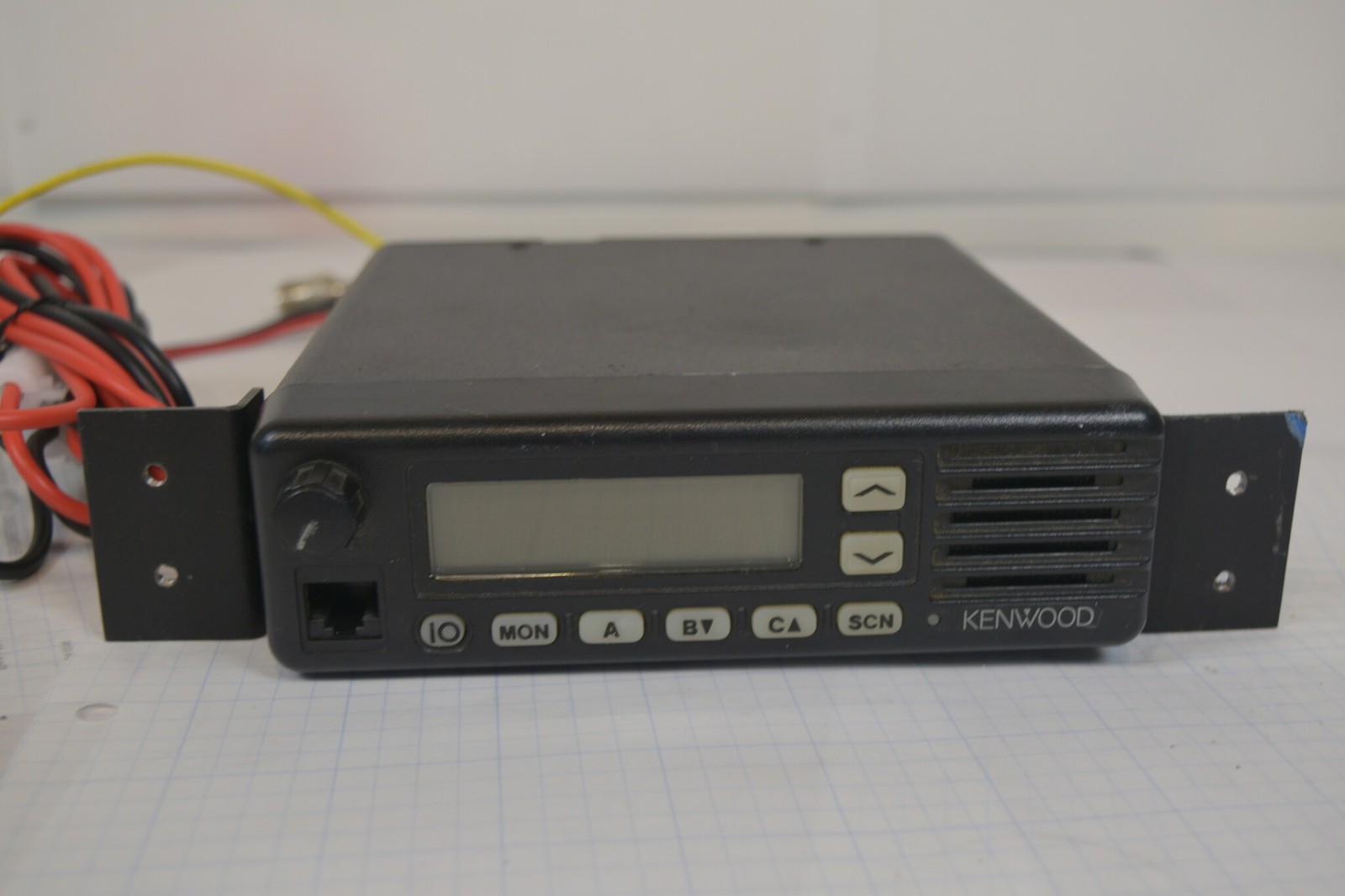 Kenwood TK-6110-1 Low Band 29.7-37 MHz 70W Mobile Radio + Mic - RX Tested