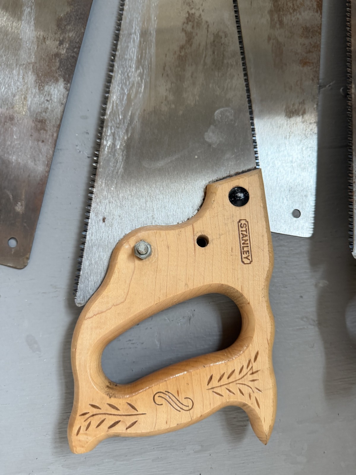 Lot of 6 Hand Saws Stanley Wood Handle Crosscut Rough Cut Carpentry Tools