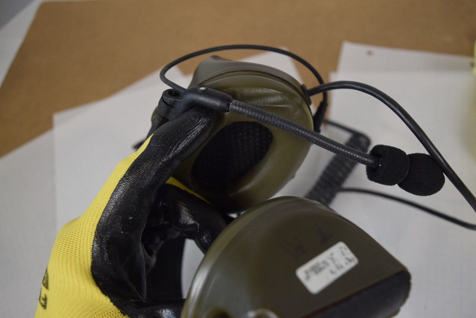 3M Peltor ComTac II MT15H69FB Headset + FL5063-34 Motorola PTT OD Green UNTESTED