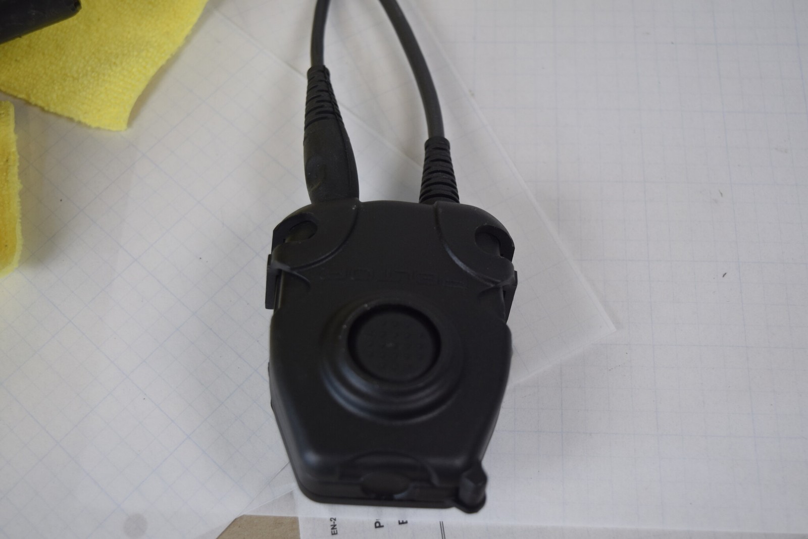 3M Peltor ComTac II MT15H69FB Headset + FL5063-34 Motorola PTT OD Green UNTESTED