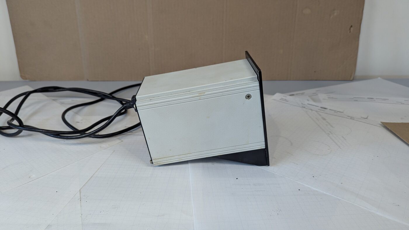 Leybold Thermovac TM20 Vacuum Gauge Controller Dual Input PV/TM - Display Works