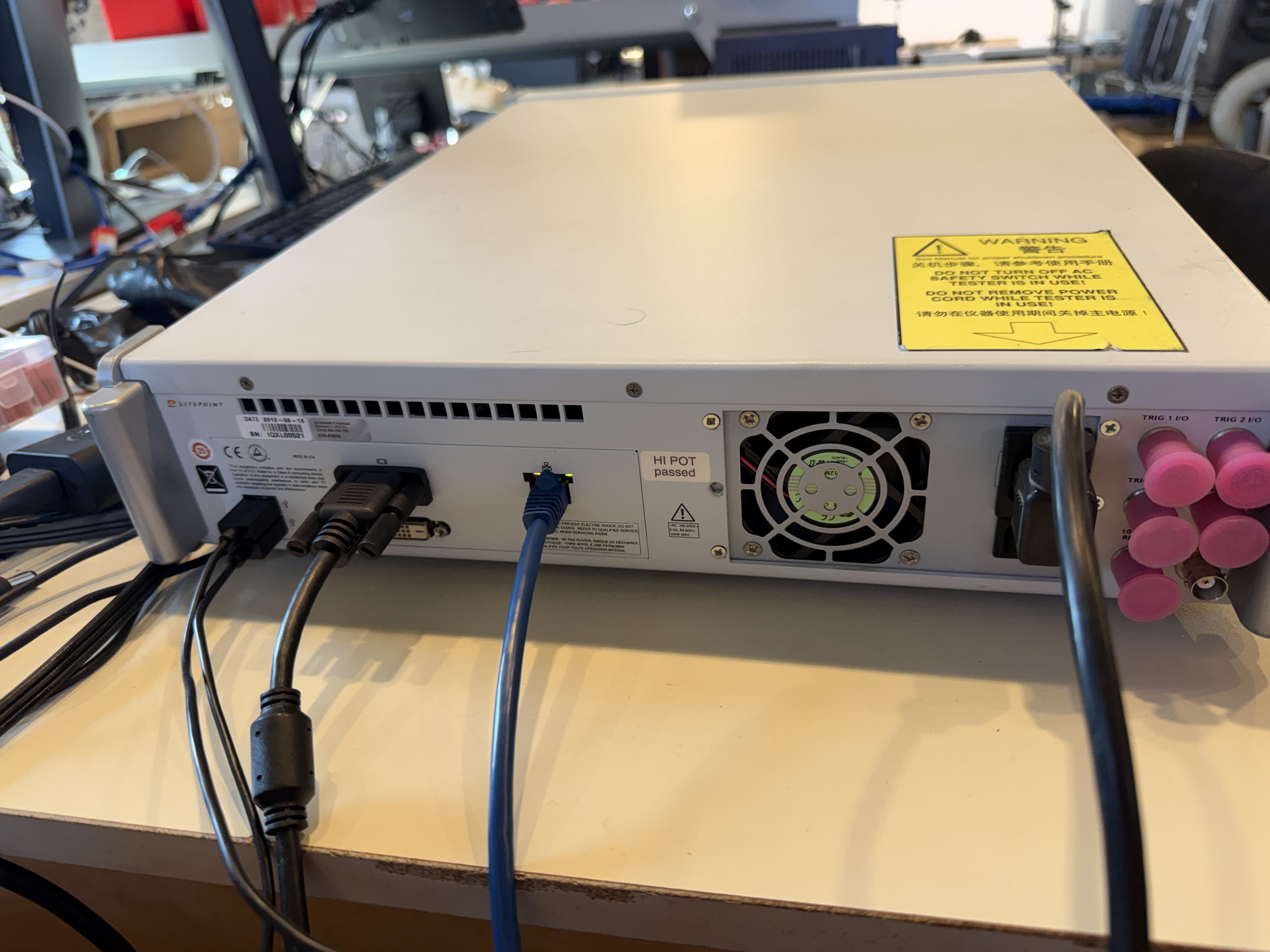 LitePoint IQxel-80 802.11ac WLAN Bluetooth RF Tester, Dual VSA/VSG, Self-Test OK