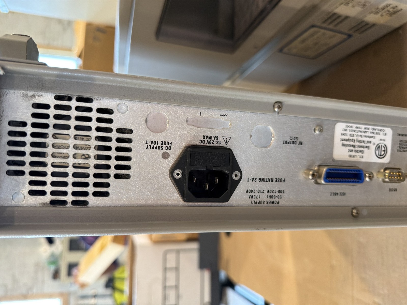 IFR Marconi 2025 RF Signal Generator 9kHz-2.51GHz Opt 12 SINAD GPIB RS232