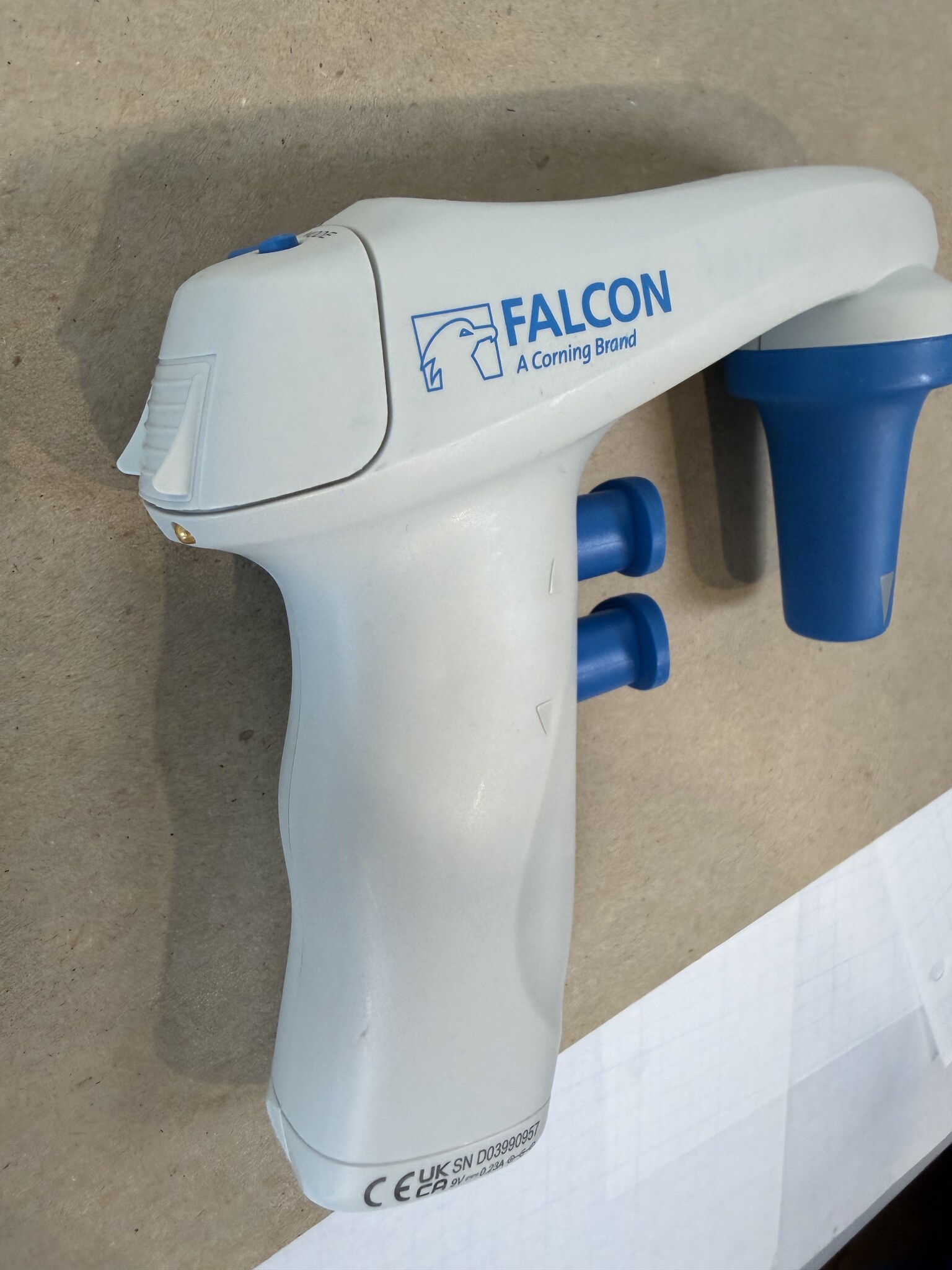 Corning Falcon Pipet Controller 357469 Serological Pipette Filler Tested Works