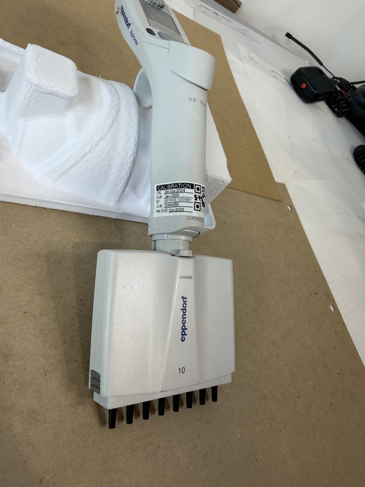 Eppendorf Xplorer 8-Channel 0.5-10uL Electronic Pipette - AS-IS Parts/Repair