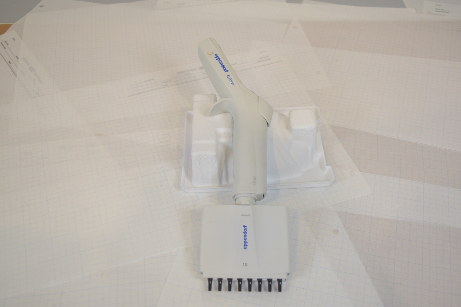 Eppendorf Xplorer 8-Channel 0.5-10uL Electronic Pipette - AS-IS Parts/Repair