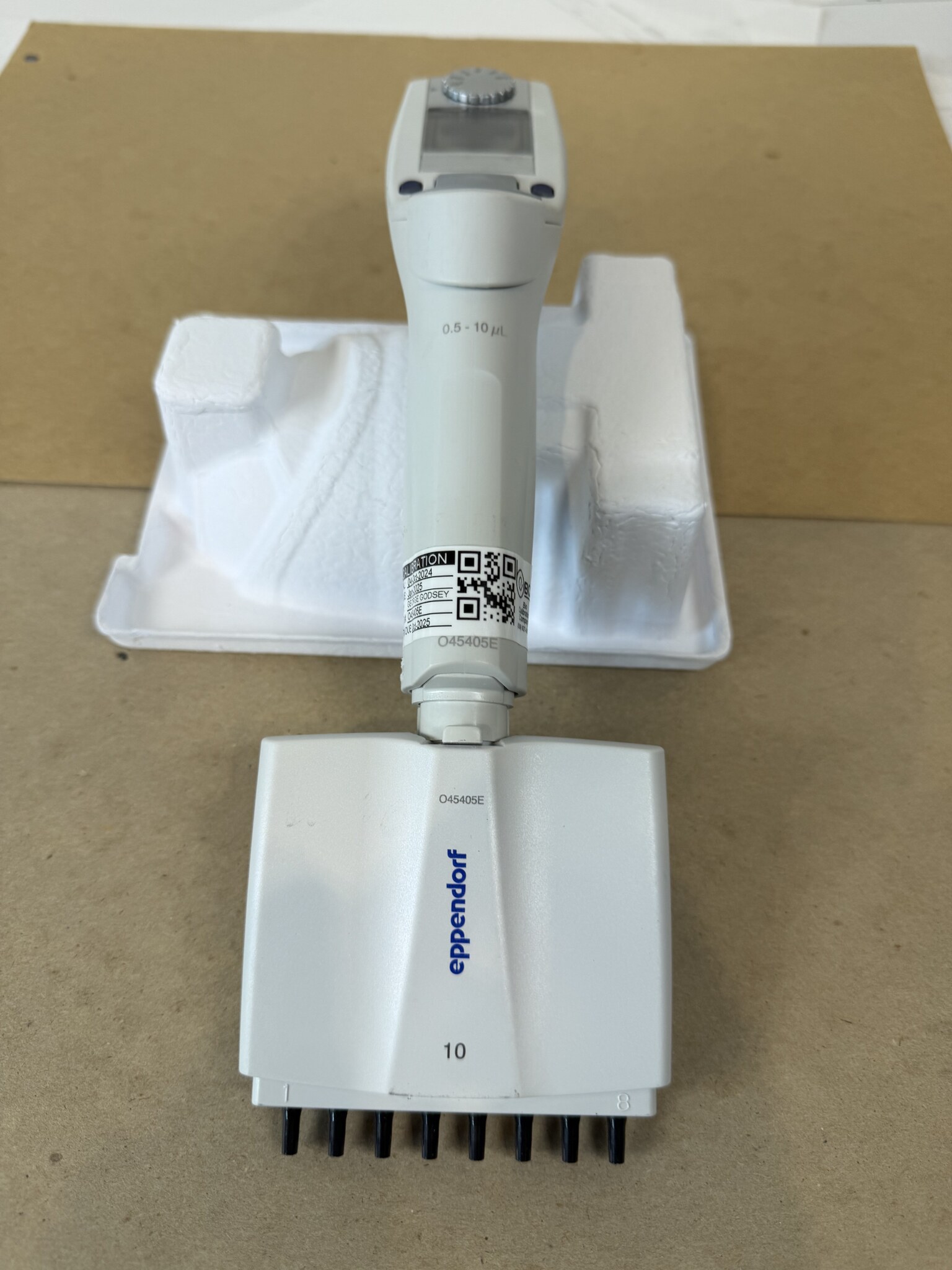 Eppendorf Xplorer 8-Channel 0.5-10uL Electronic Pipette - AS-IS Parts/Repair