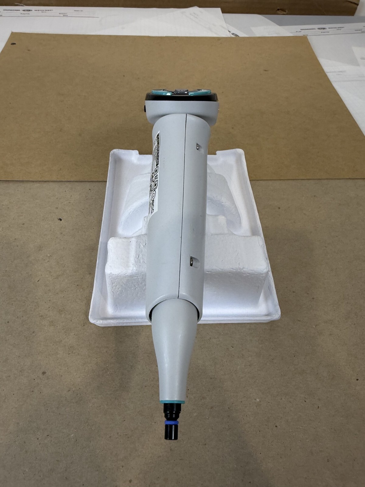 Thermo E1-ClipTip 15-1250uL Single Channel Electronic Pipette 4670040 Tested