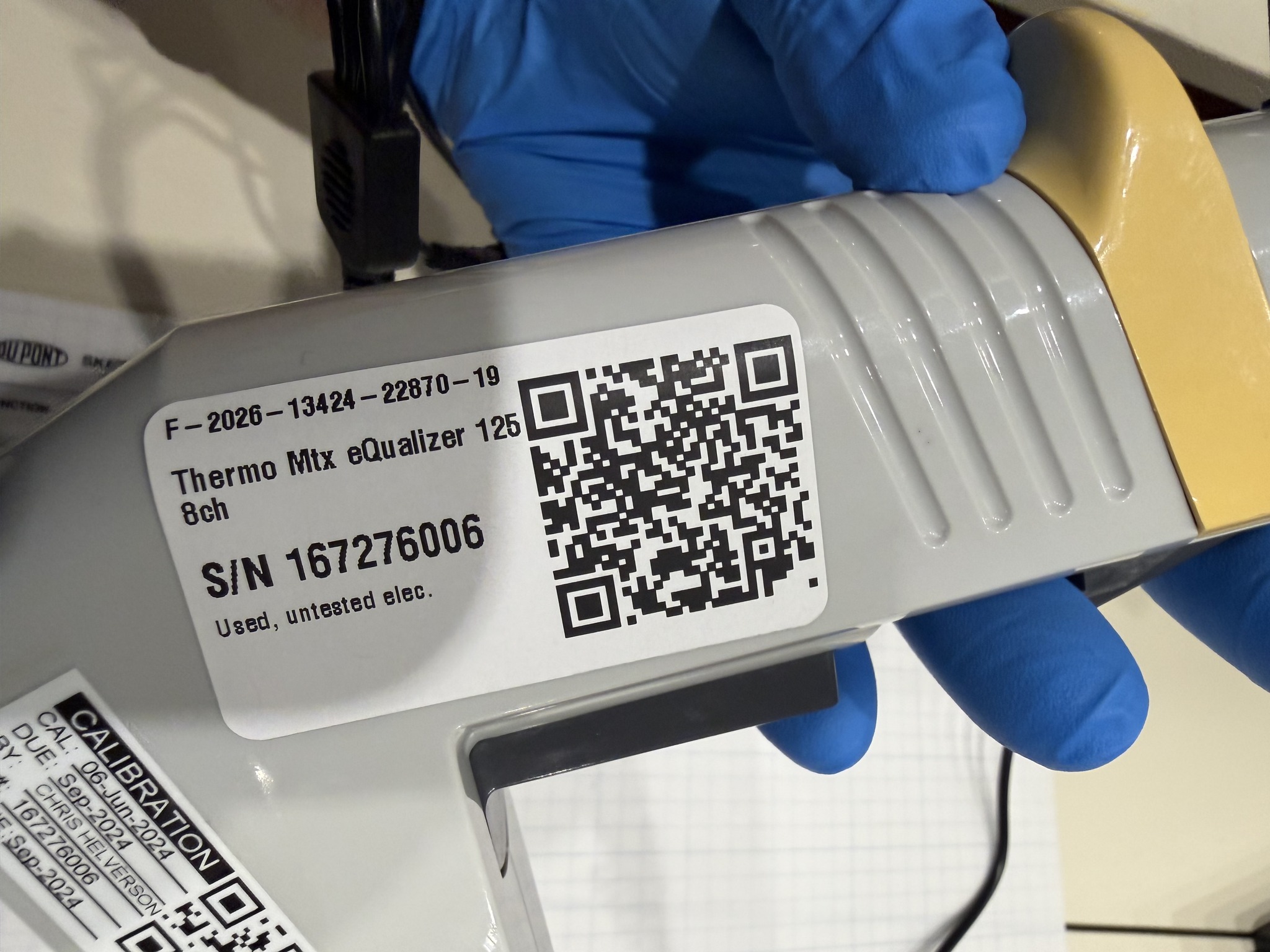 Thermo Matrix eQualizer 125uL 8-Channel Adjustable Spacing Pipette Powers On