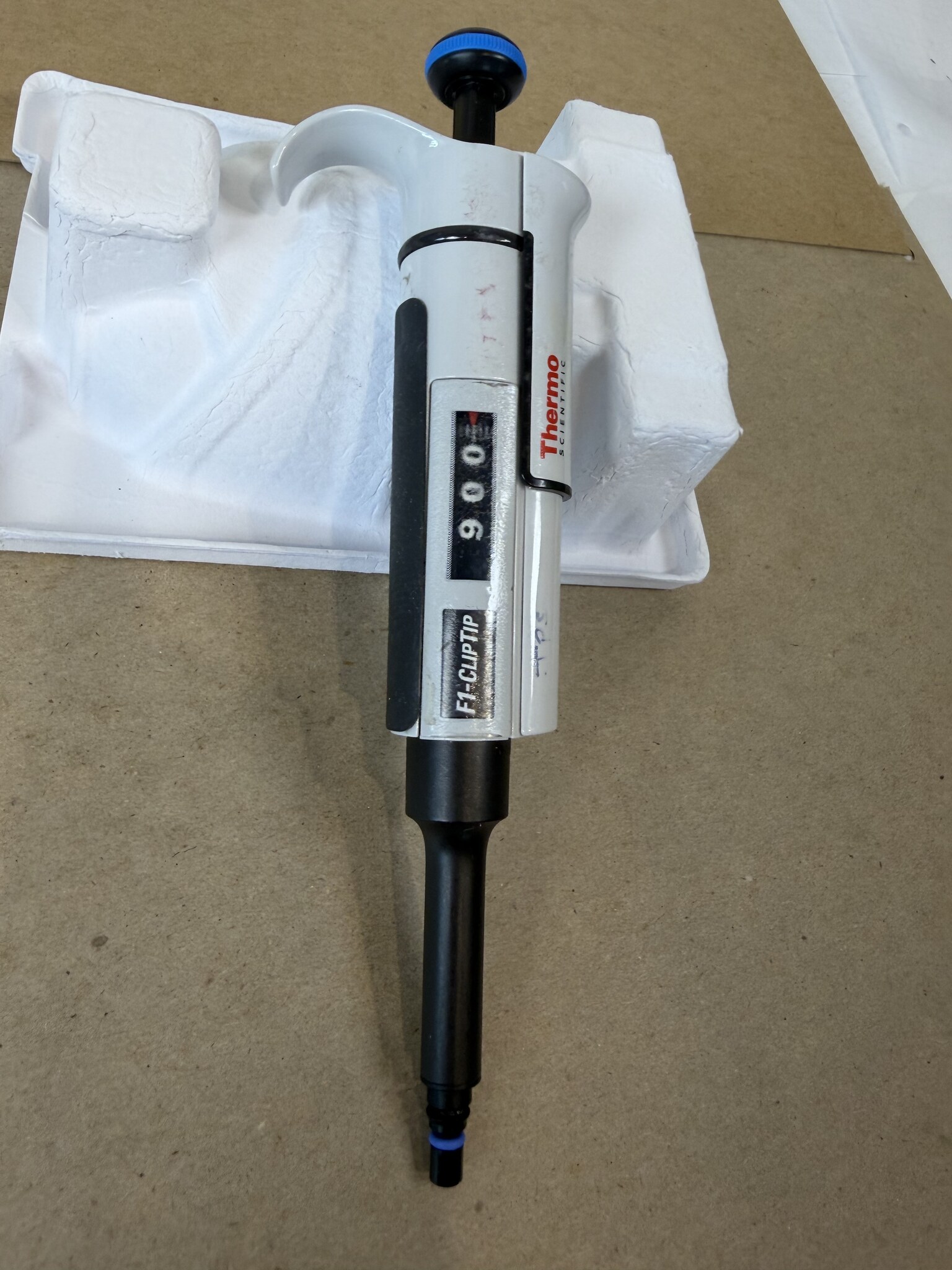 Thermo Scientific F1-ClipTip 100-1000uL Single Channel Pipette Tested