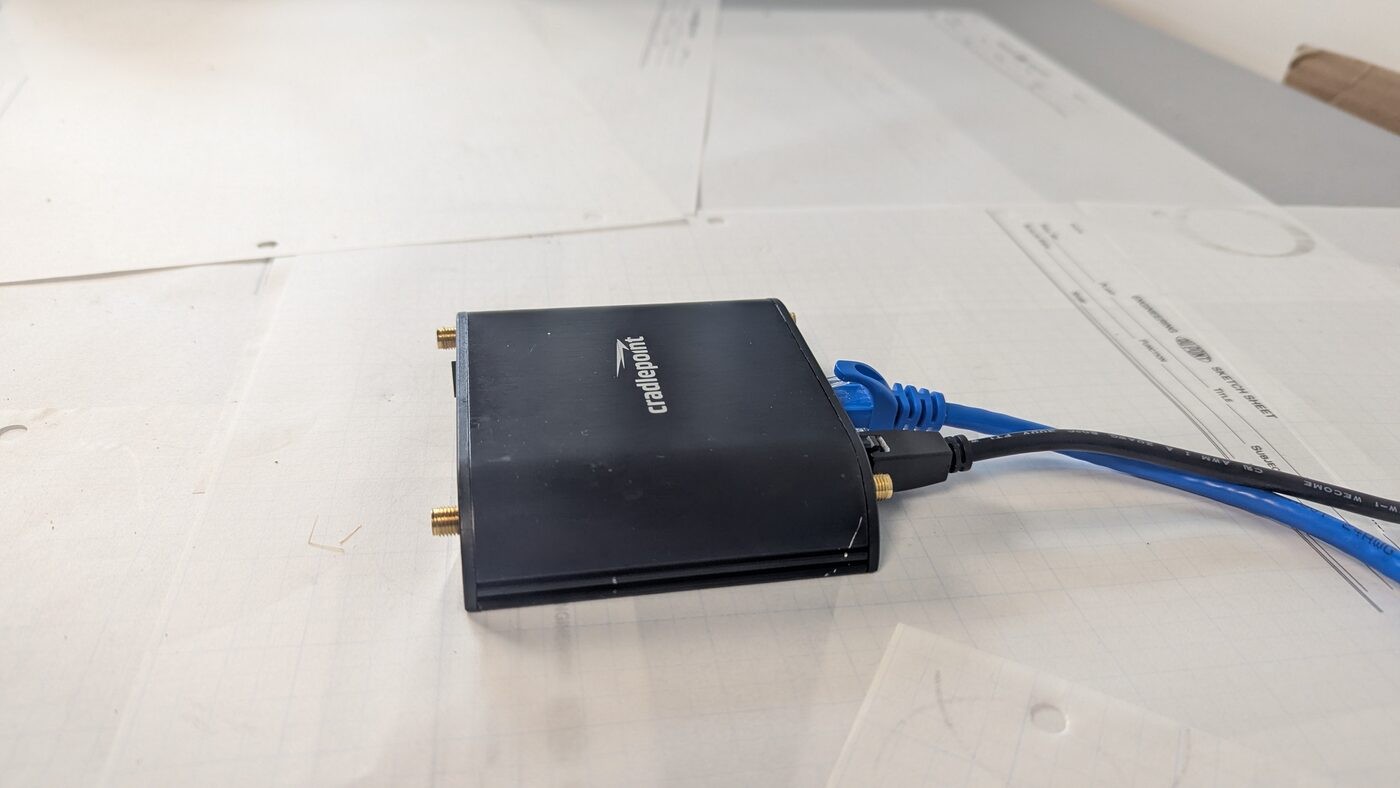 Cradlepoint COR IBR600LPE Cat3 LTE Router Gateway Verizon M2M IoT - Tested