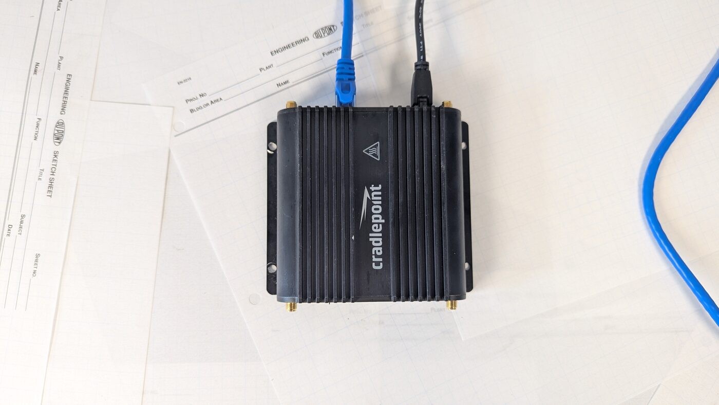 Cradlepoint COR IBR600B-LP4 Cat4 LTE Router Gateway M2M IoT - Tested