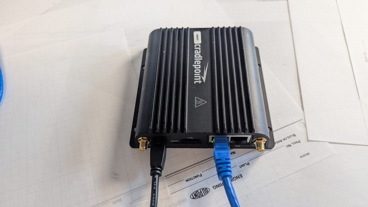 Cradlepoint COR IBR900LPE Rugged LTE Router Verizon GPS Dual SIM - Tested
