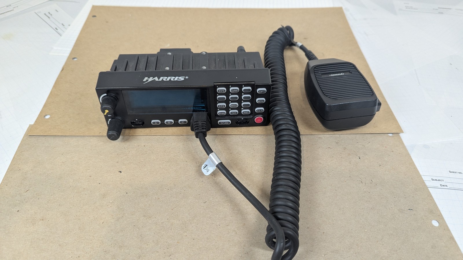 Harris XG-75M M7300 M5300 800MHz Mobile Radio Kit + Control Head Mic Speaker