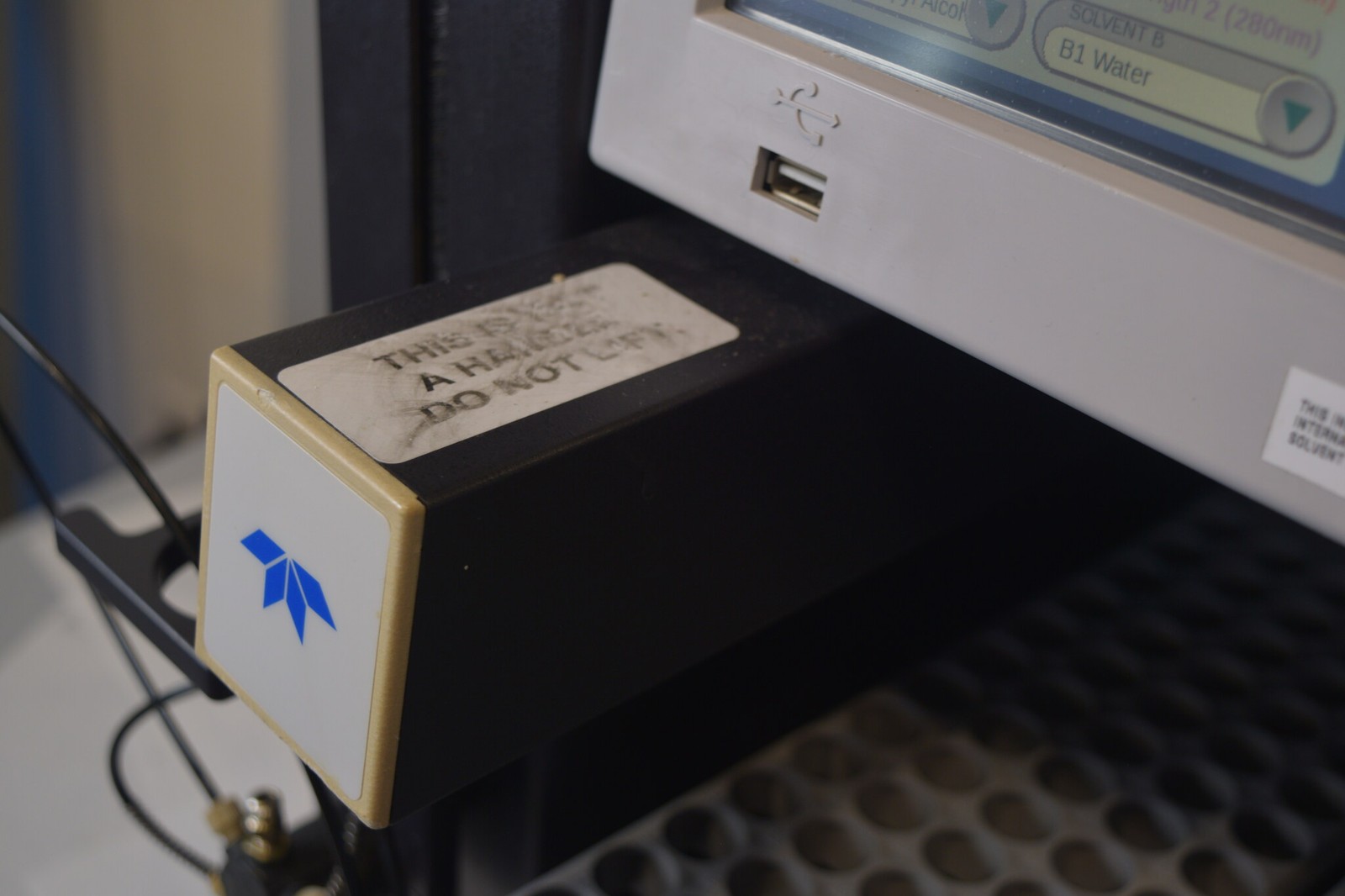 Teledyne Isco CombiFlash Rf Flash Chromatography System w/ Racks + Lines