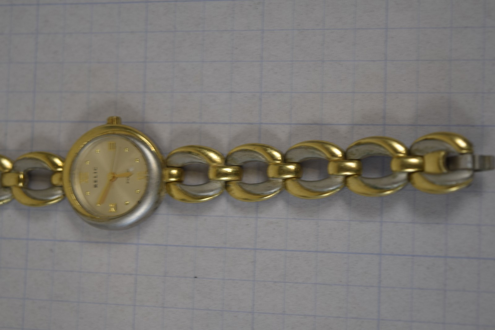 Relic Women's Two-Tone Bracelet Watch Silver Gold Roman Numeral Quartz Dress