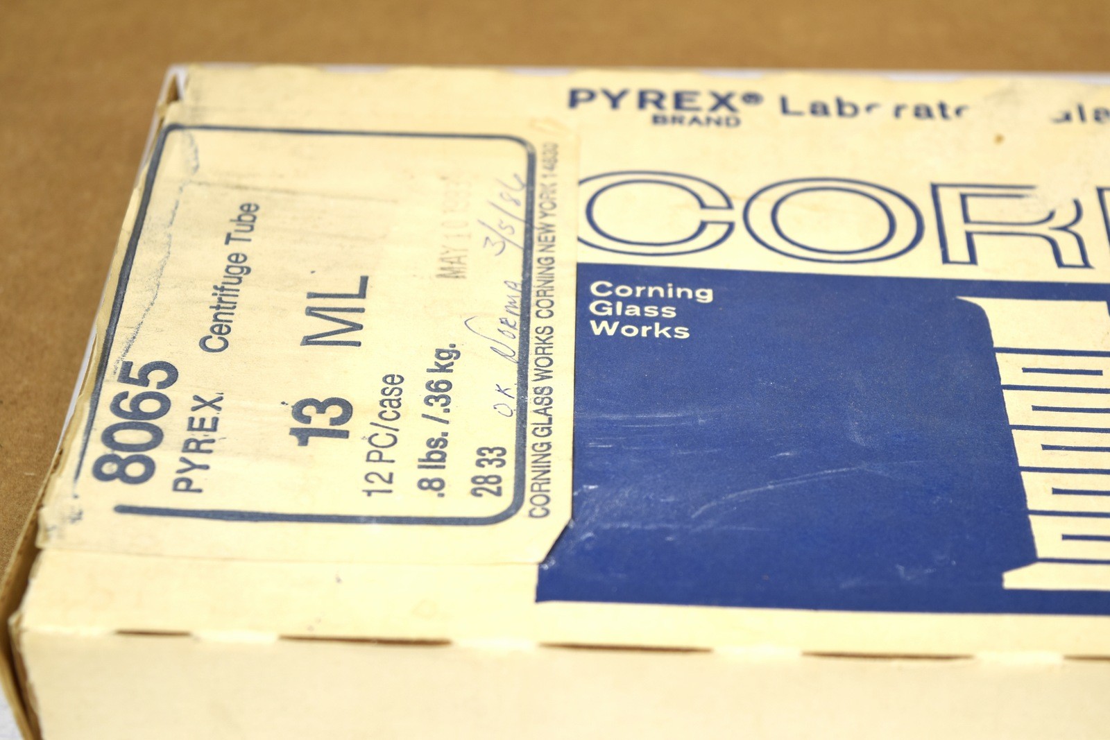 Vintage Corning Pyrex 8065 Centrifuge Tube 13mL COMPLETE 12 Tubes + 12 Stoppers