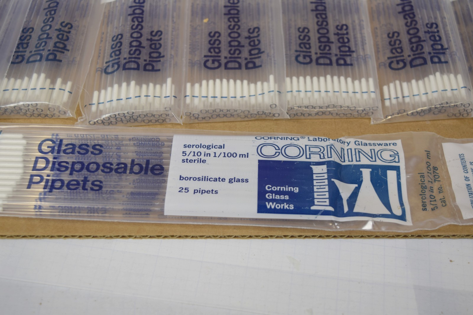 Vintage Corning 7078 Glass Serological Pipets 0.5mL in 1/100 - Sealed 25pk NOS