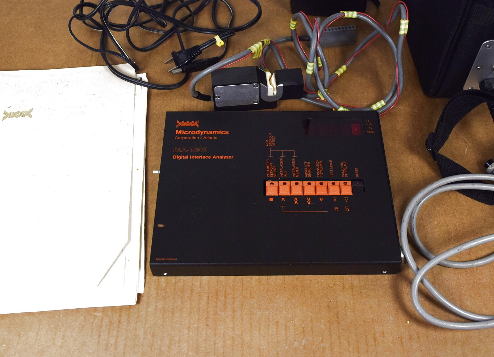 Microdynamics DIA-1000 Digital Interlace Analyzer Yarn Tester w/ Sensor & Manual