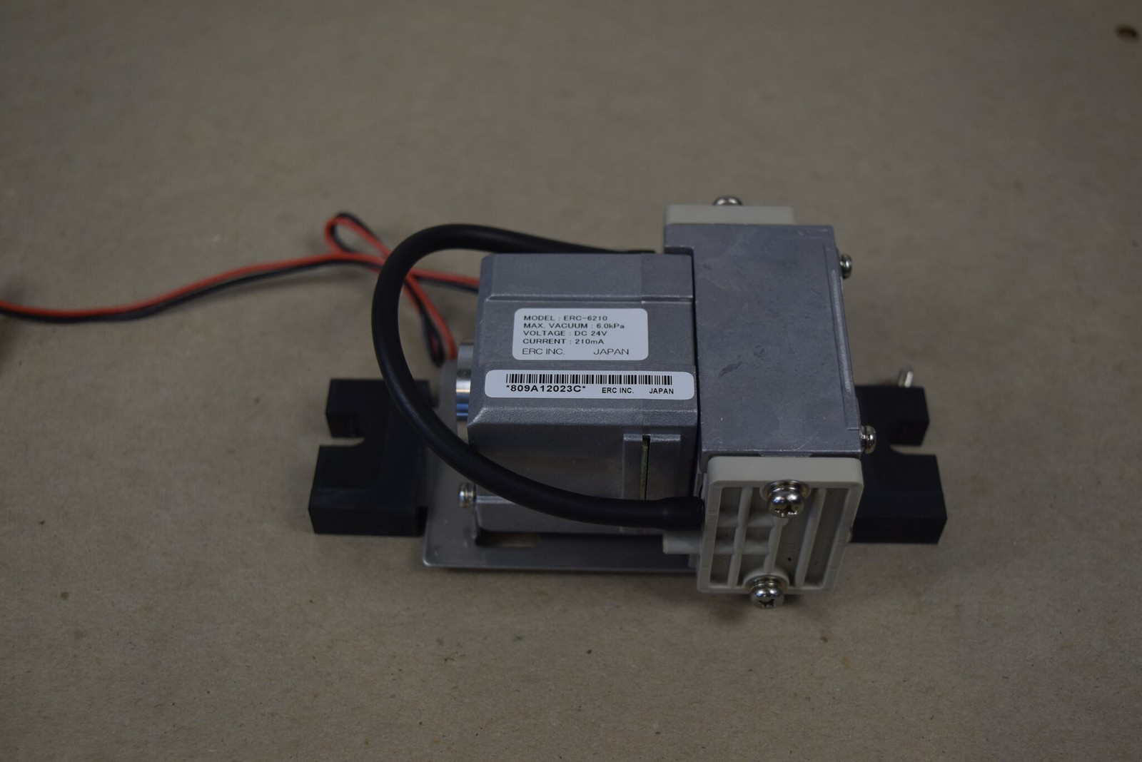 ERC-6210 Vacuum Pump 24V DC 210mA 6.0kPa - Agilent G1379B Degasser - Tested