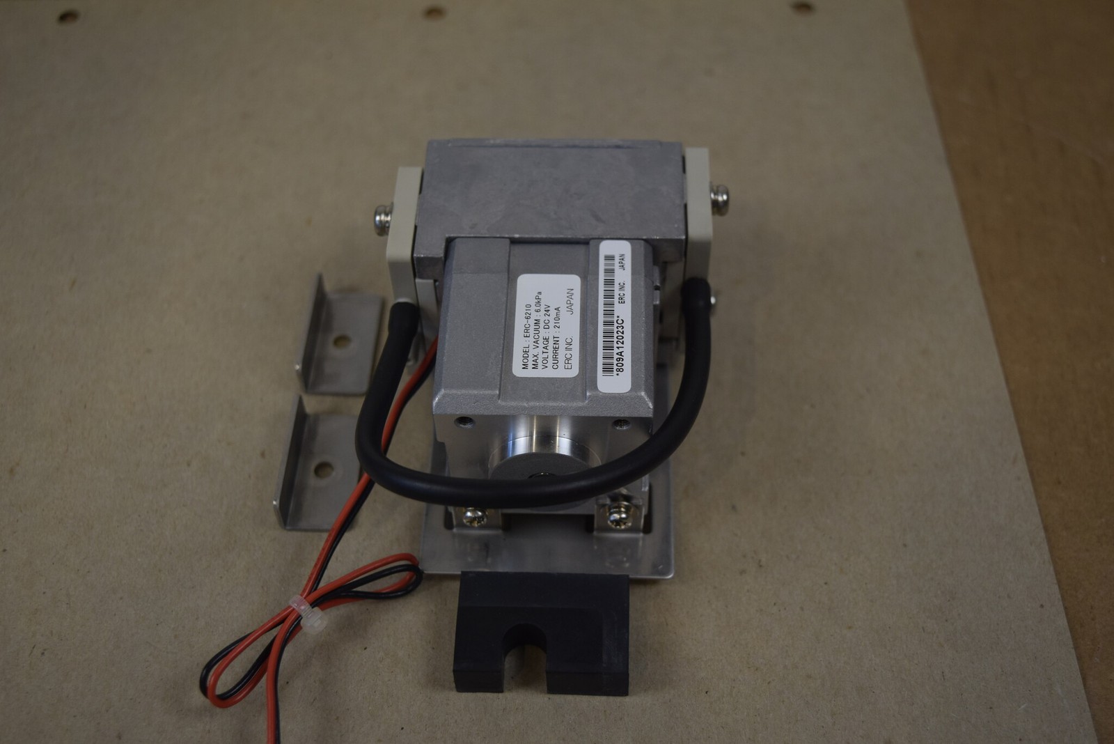 ERC-6210 Vacuum Pump 24V DC 210mA 6.0kPa - Agilent G1379B Degasser - Tested