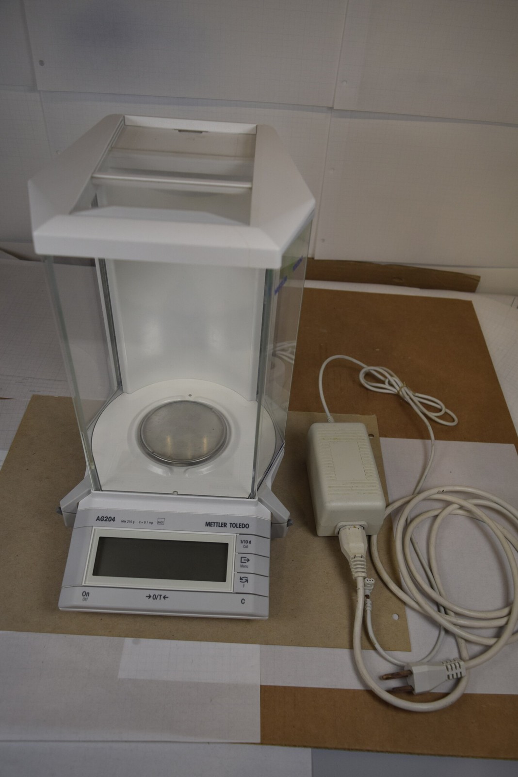 Mettler Toledo AG204 Analytical Balance 210g x 0.1mg FACT Internal Cal + OEM PSU