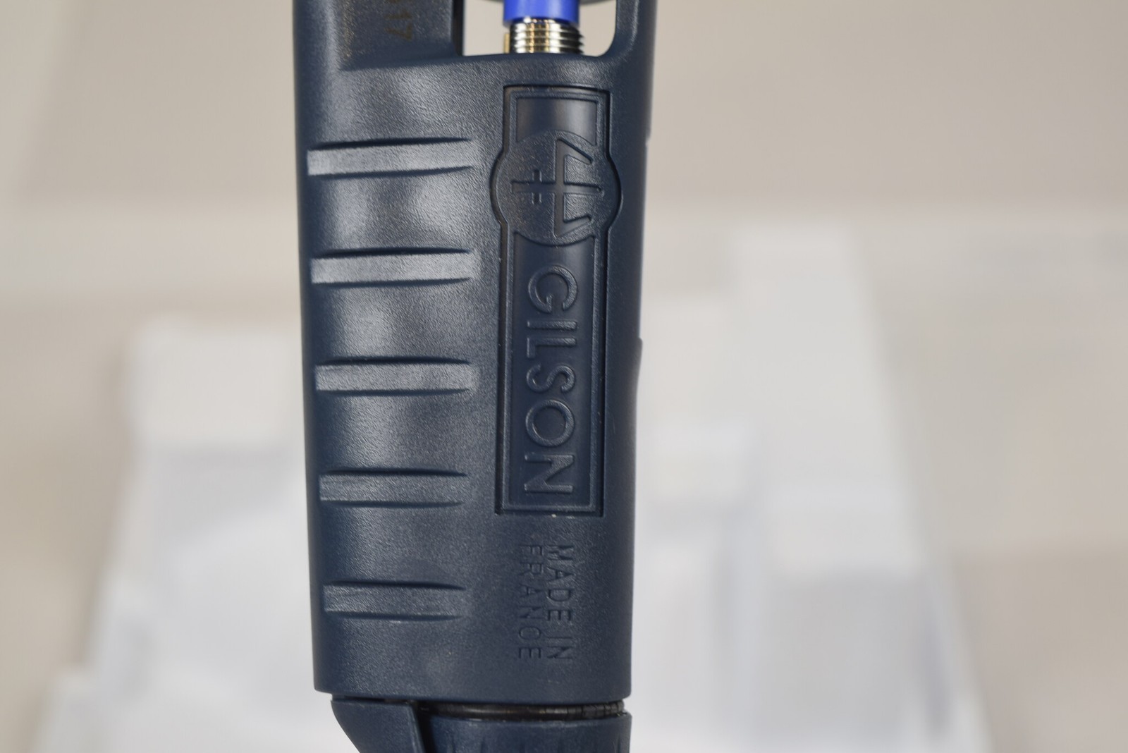 Gilson Pipetman P200 12-Channel 20-200uL Manual Multichannel Pipette