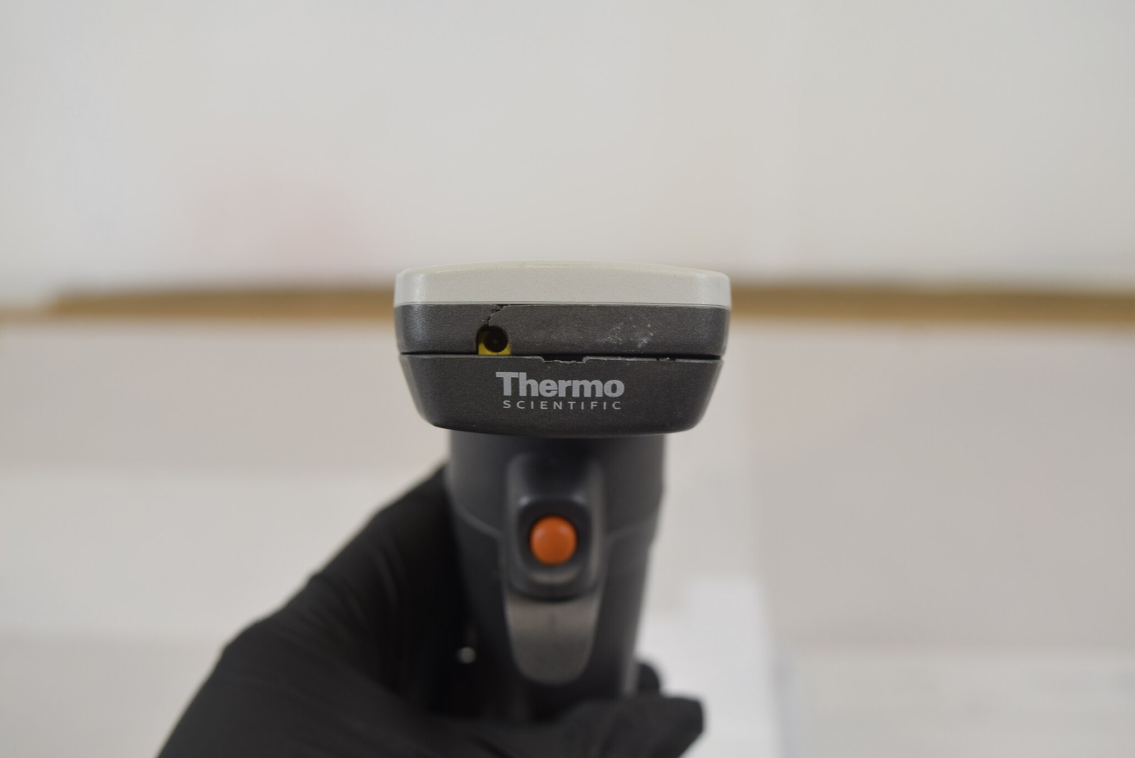 Thermo Finnpipette 12-Ch 30-300uL Electronic Pipette - Won't Power On, For Parts
