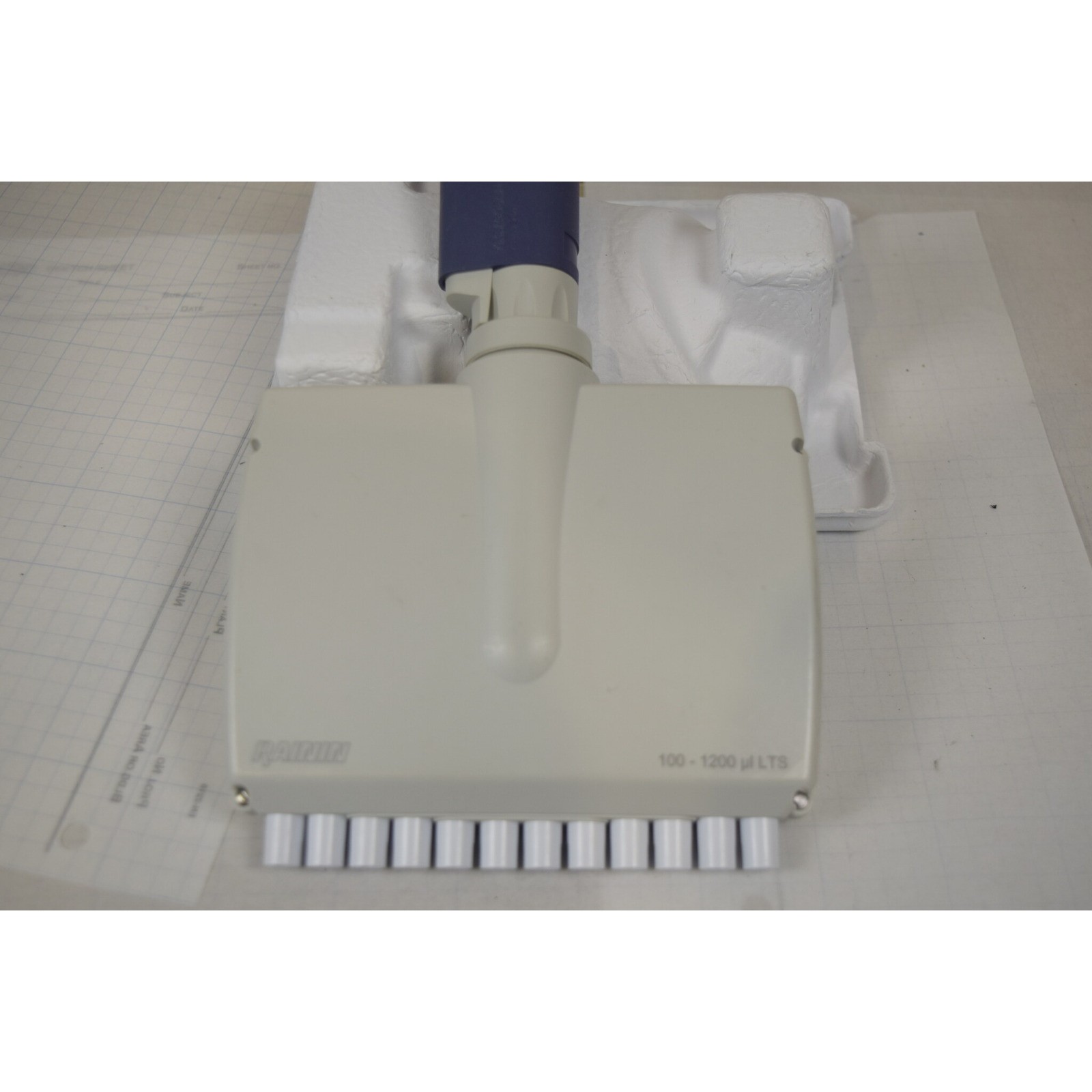 Rainin Pipet-Lite L12-1200 12-Channel 100-1200uL LTS Manual Multichannel Pipette