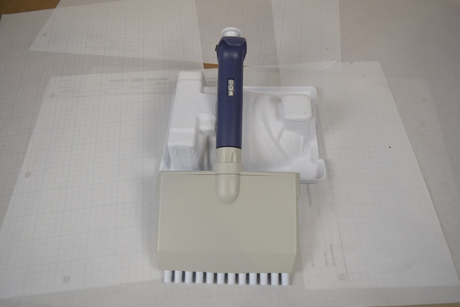 Rainin Pipet-Lite L12-50 12-Channel 5-50uL LTS Manual Multichannel Pipette