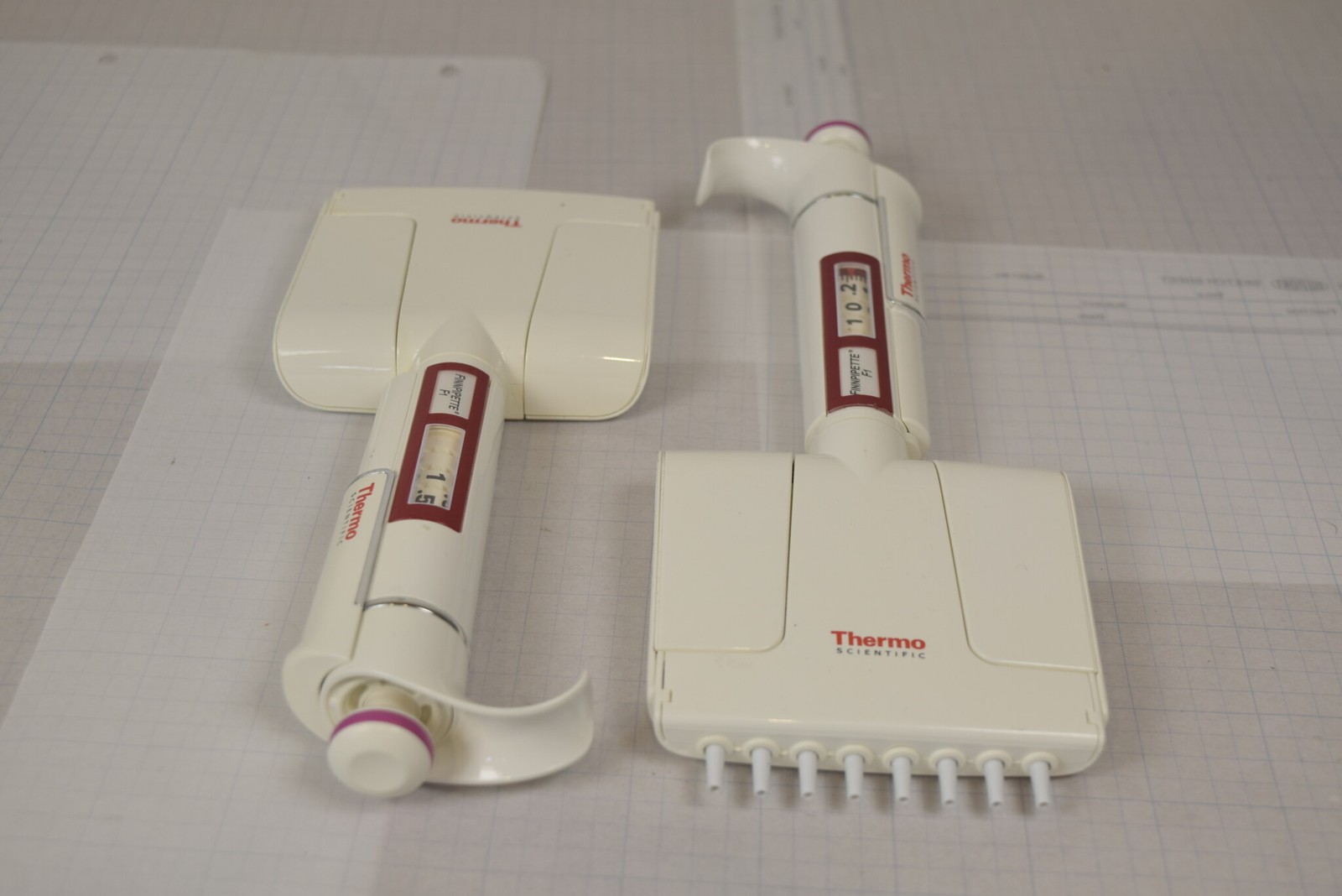 Thermo Finnpipette F1 8-Channel 1-10uL Manual Multichannel Pipette
