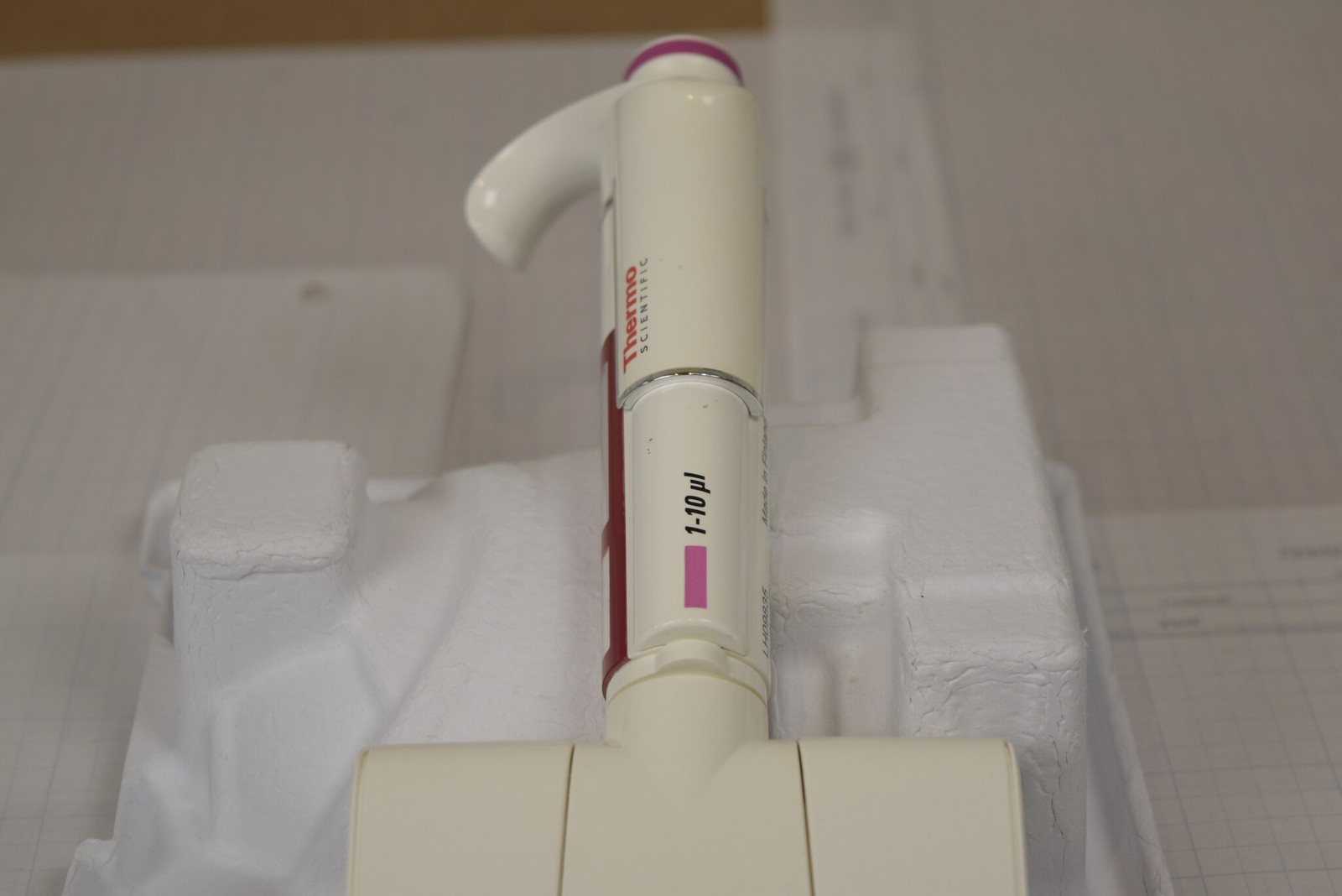 Thermo Finnpipette F1 8-Channel 1-10uL Manual Multichannel Pipette