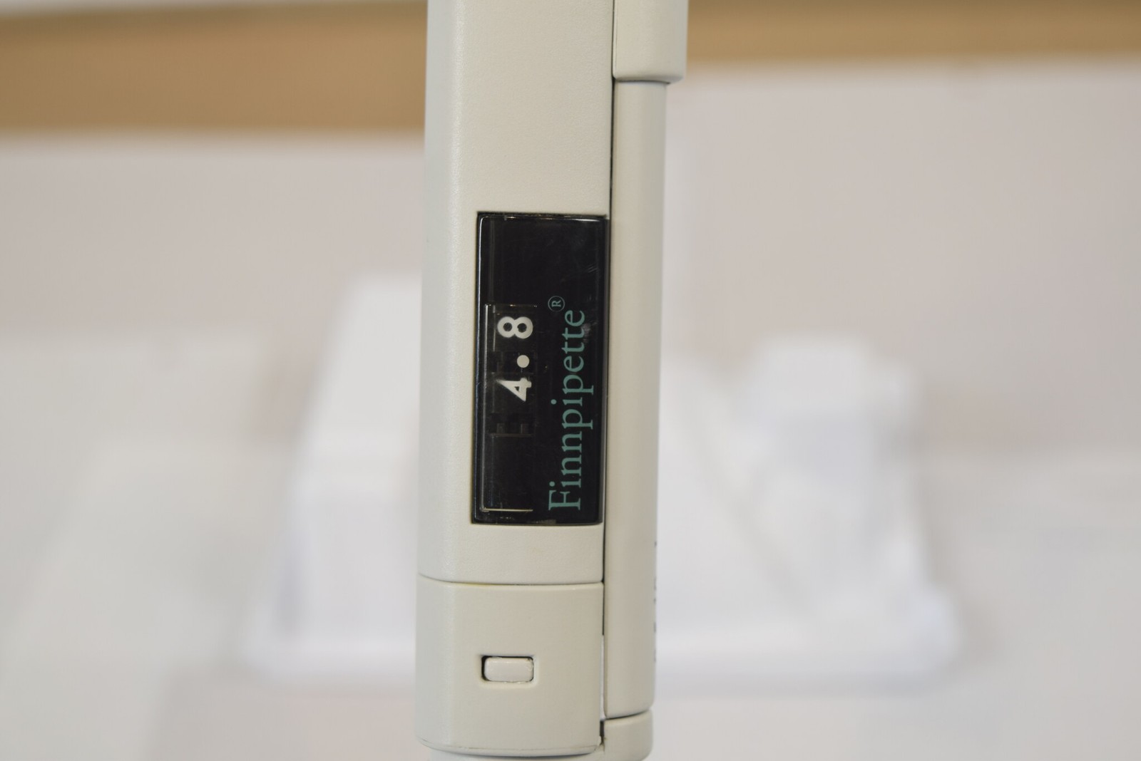Finnpipette 4510 8-Channel 0.5-10uL Manual Multichannel Thermo Labsystems