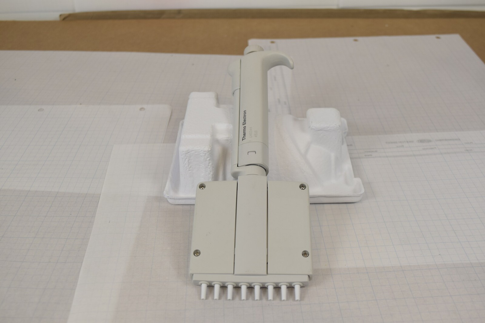 Finnpipette 4510 8-Channel 0.5-10uL Manual Multichannel Thermo Labsystems