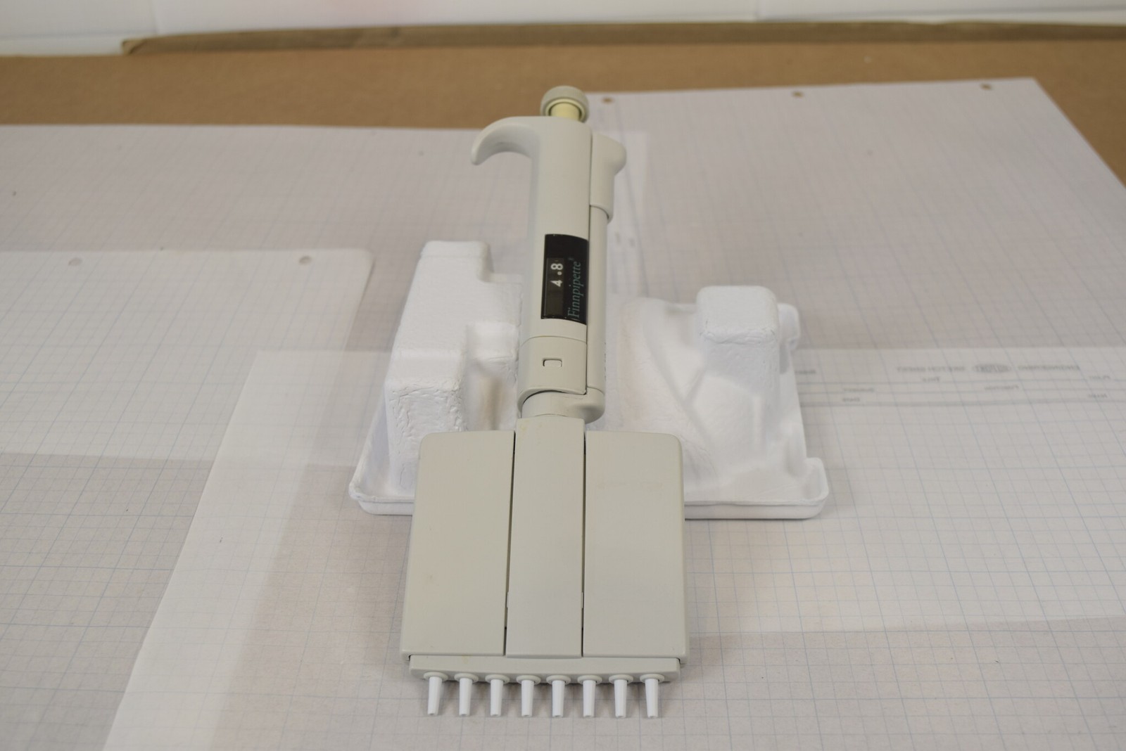Finnpipette 4510 8-Channel 0.5-10uL Manual Multichannel Thermo Labsystems