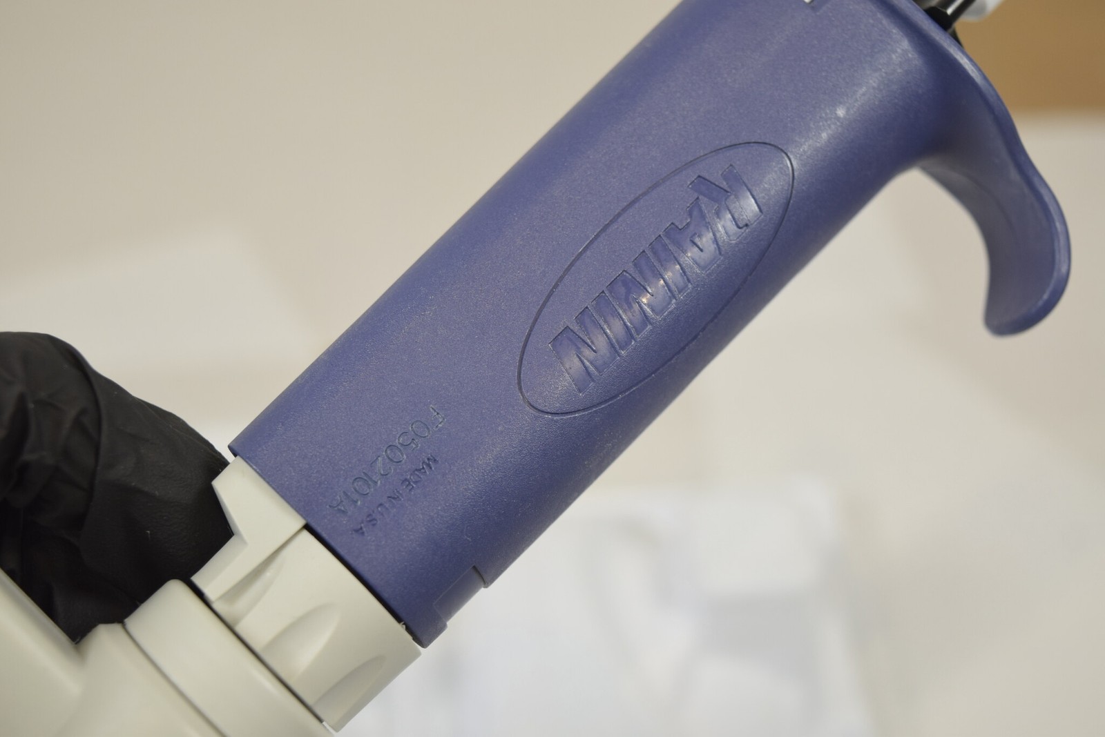 Rainin Pipet-Lite L8-1200 8-Channel 100-1200uL LTS Manual Multichannel Pipette