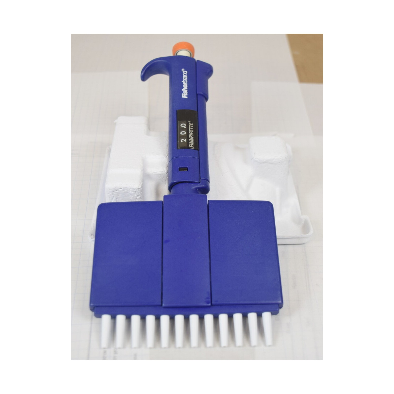 Fisherbrand Finnpipette II 12-Channel 5-50uL Manual Multichannel Pipette