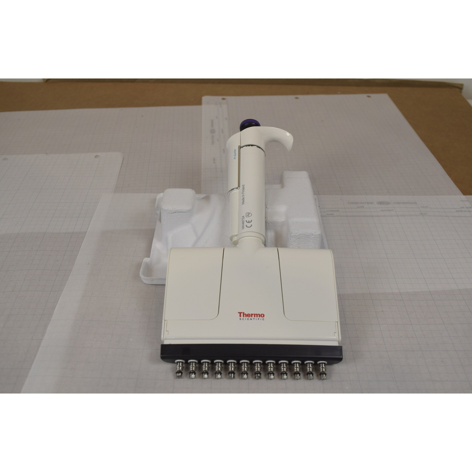Thermo F1-ClipTip 12-Channel 5-50uL Manual Multichannel Pipette