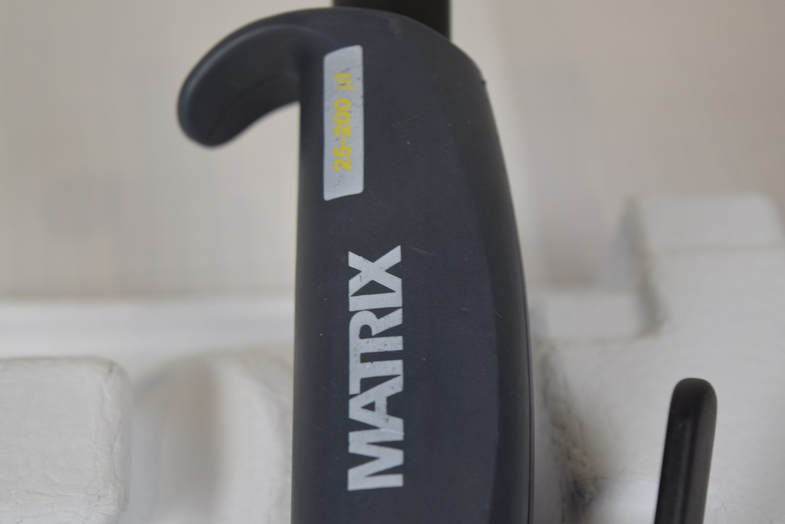 Matrix 12-Channel 25-200uL Manual Multichannel Pipette Aluminum Head