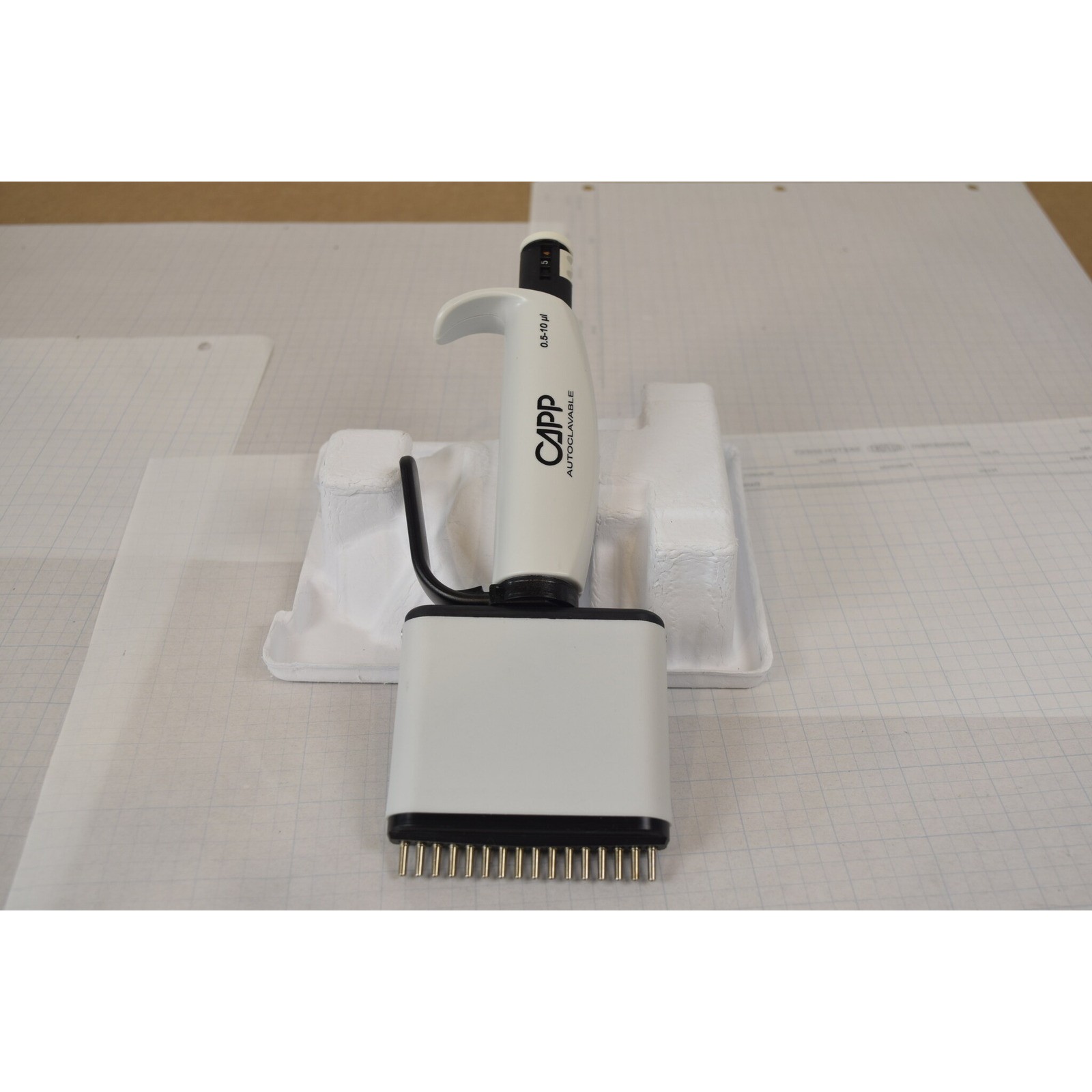 CAPP Autoclavable 16-Channel 0.5-10uL Manual Multichannel Pipette 384-Well