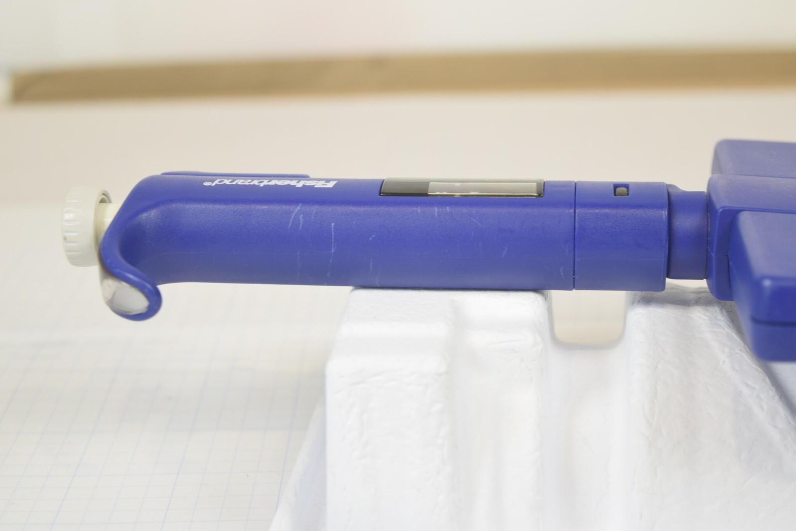 Fisherbrand Finnpipette II 12-Channel 0.5-10uL Manual Multichannel Pipette