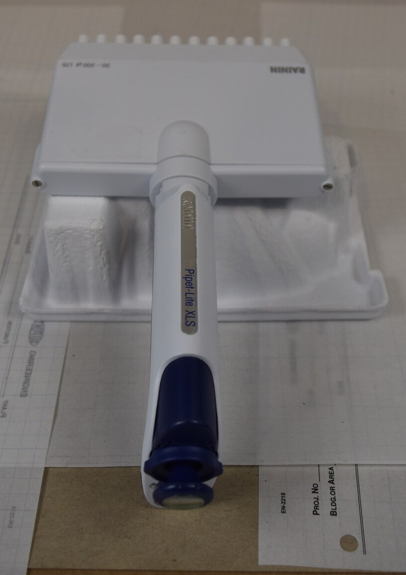 Rainin Pipet-Lite XLS L12-200XLS 12-Channel 20-200uL LTS Manual Pipette RFID