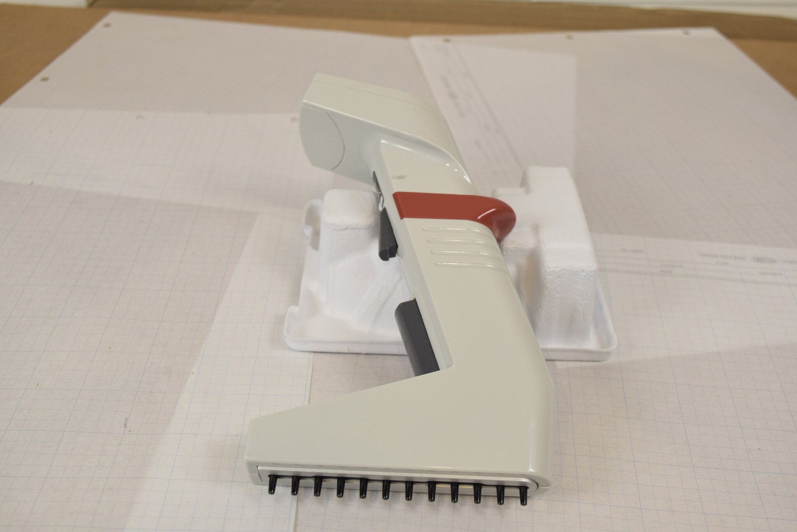 Thermo Matrix 12-Channel 0.5-12.5uL Electronic Pipette - Tested, No Charger